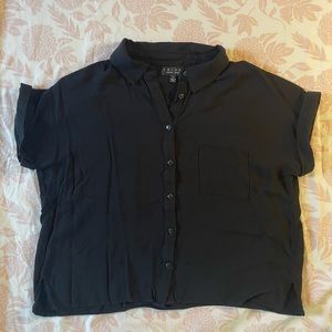 Trixxi Clothing Company, Medium, Black flowy TShirt with chest pocket.